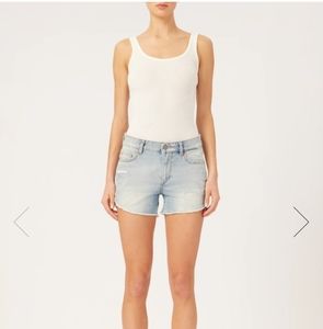DL1961 Karlie Boyfriend Mid-Rise Light Wash Shorts Size 28